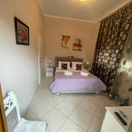 Edgar Hotel Radhimë Екстериор снимка